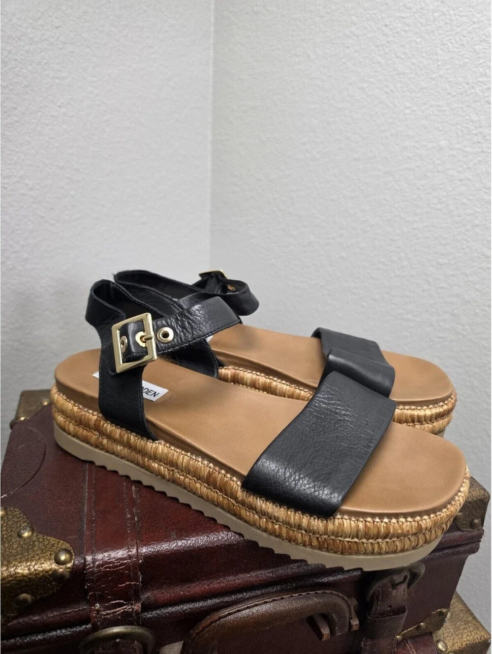 Steve Madan Womens Size 8 Strappy Sandal Black Leather Open Toe
